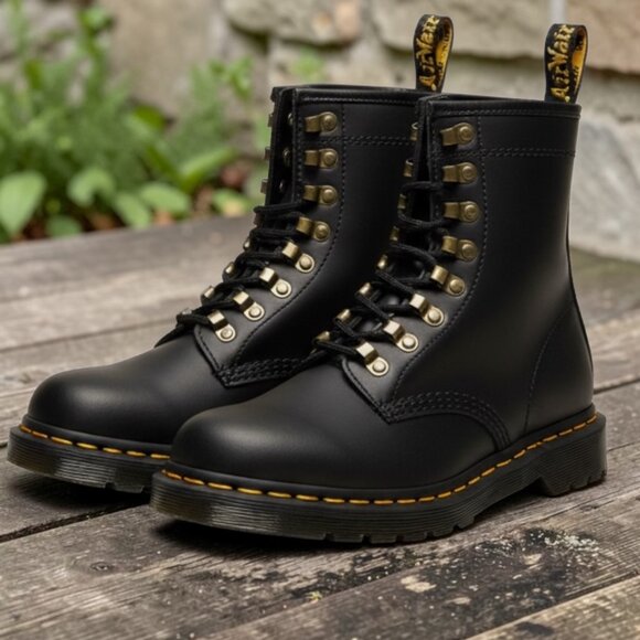 New Doc Dr. Martens Black Vegan 1460 HDW Combat Boots Women\'s EU 36 US 5